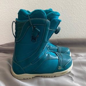 K2 womens snowboard boots